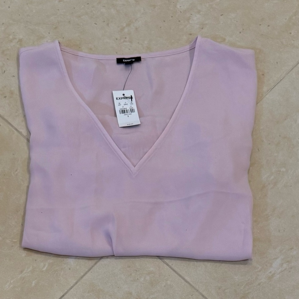 Express Pink Sleeveless V- Neck Size :S 100% Polyester Blouse . New with tags - Picture 4 of 8